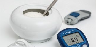 Is it harder to control blood sugar in women than in men