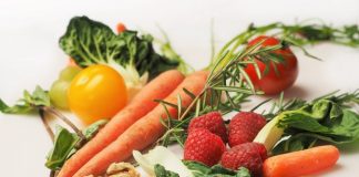 Eating more fruit and vegetables may reduce breast cancer risk