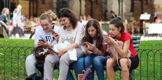 Mobile phone radiation may hurt memory performance in kids