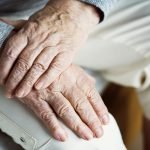 Older people on dialysis may have higher dementia risk