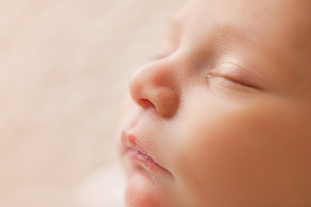 Why newborns look ‘less cute’ than older babies