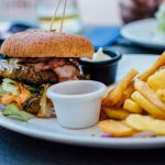 Unhealthy diet linked to poor mental health