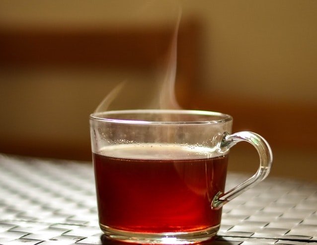 Drinking hot tea linked to higher risk of this cancer