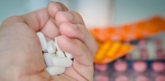 Opioid use linked to dangerous heart infection