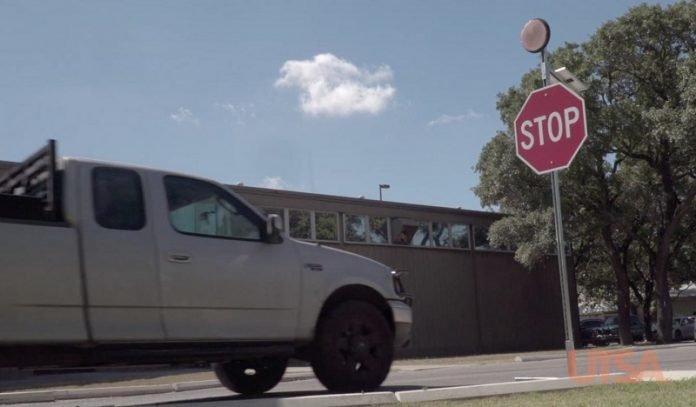 Scientists develop smart stop sign to protect driver better