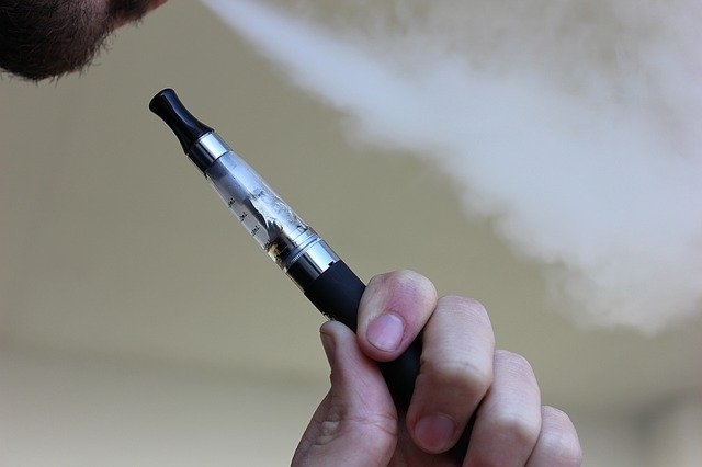 Vaping vs. smoking cannabis- Which is safer