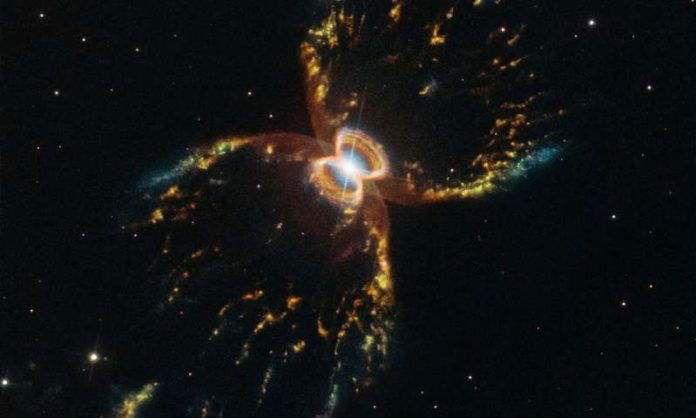 Watch this Surprising view of the Southern Crab Nebula marks Hubble’s 29th birthday