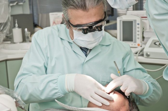 Is it safe to go to the dentist in COVID-19 pandemic?