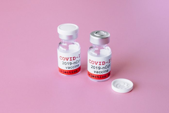 This new calculator could help determine who should get COVID-19 vaccines first