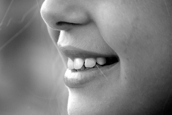 Periodontal (gum) disease- Symptoms, prevention, treatment