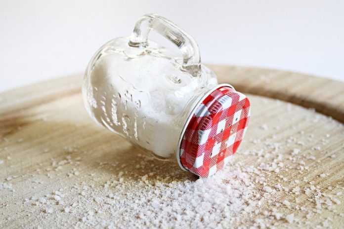 Reducing salt intake could benefit people with heart failure