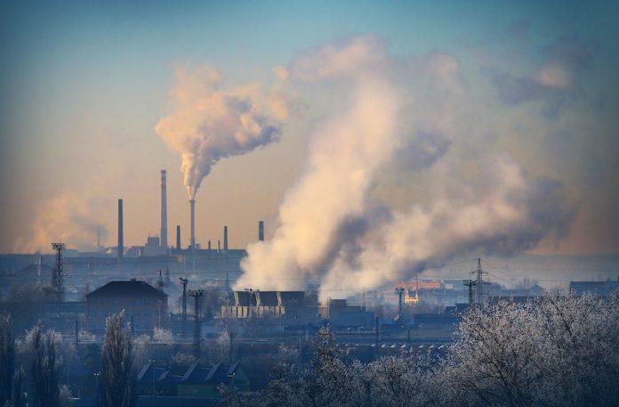 Air pollution increases non-lung cancer risk in older people, Harvard study shows
