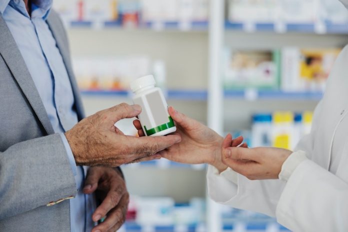 Multiple sclerosis drug shows promise for Alzheimer