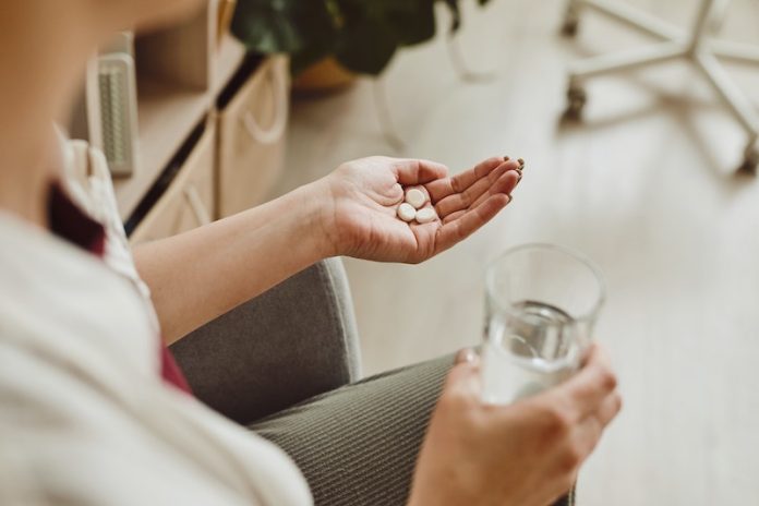 Scientists find hidden risks of common painkiller on liver health