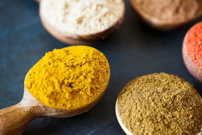 0-Turmeric and vitamin D may help people with type 2 diabetes lower blood pressure