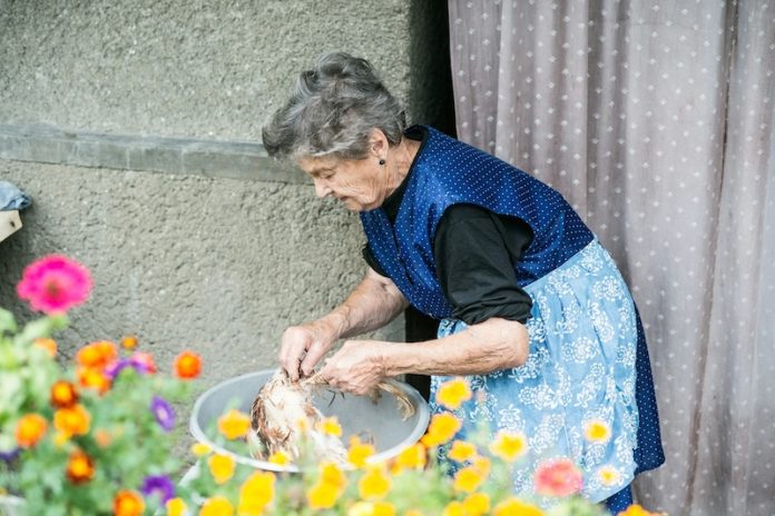 10 early signs of dementia everyone should know