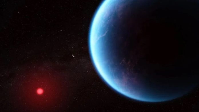 Do hycean worlds have smaller habitable zones