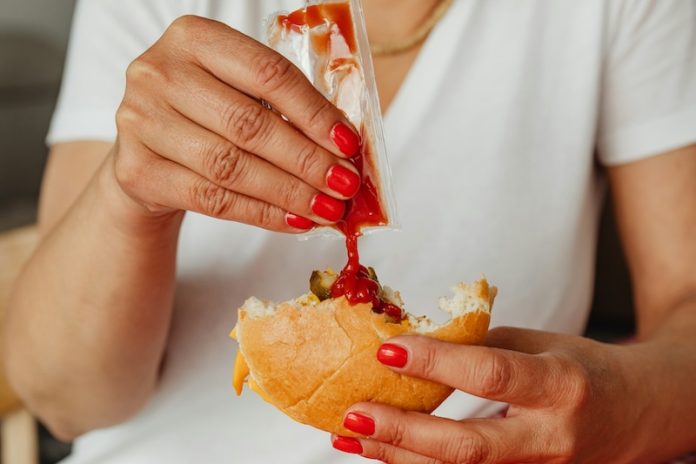 Popular sweetener in food may harm brain blood vessels