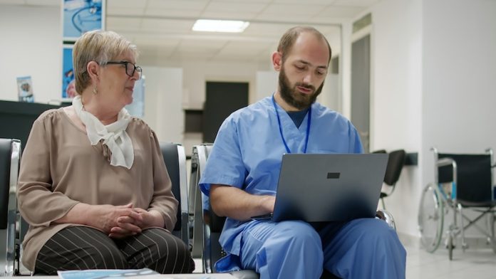 Warning signs of kidney failure in older adults
