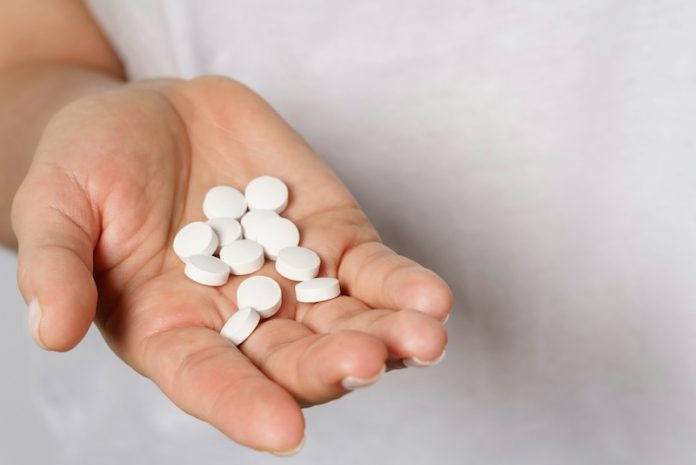 1 in 6 older adults still take daily aspirin despite no history of heart disease